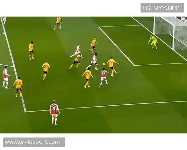 英超积分榜混乱不堪枪手领先曼城黑猫19分四队紧追其后